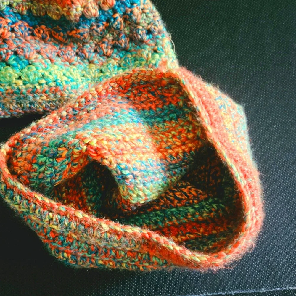 Handmade Vintage Beanie & Cowl Set Women OS Multi EUC Crochet Knit Winter Boho